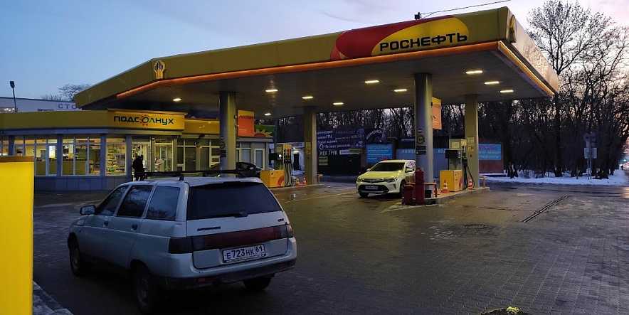 Фото: бензин снова подорожал в Ростовской области // кадр из архива 1rnd Фото: бензин снова подорожал в Ростовской области // кадр из архива 1rnd